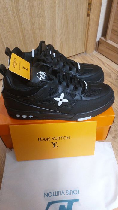 Продавам обувки Louis Vitton Skates