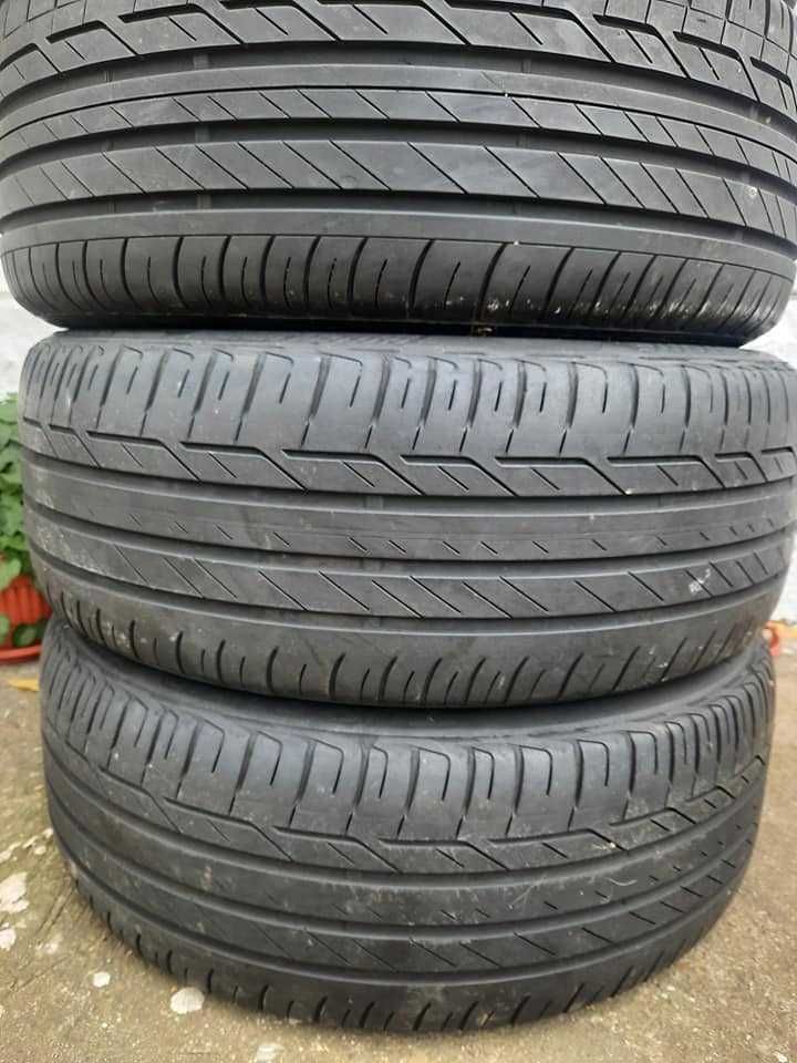 4 Броя 225/45/19 Bridgestone 2x7mm, 2x5mm