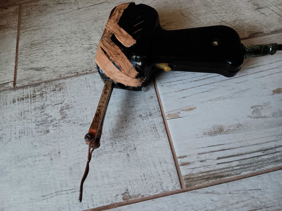 Pistol de lipit, vechi Romanesc, (Functional) perioada comunista RSR