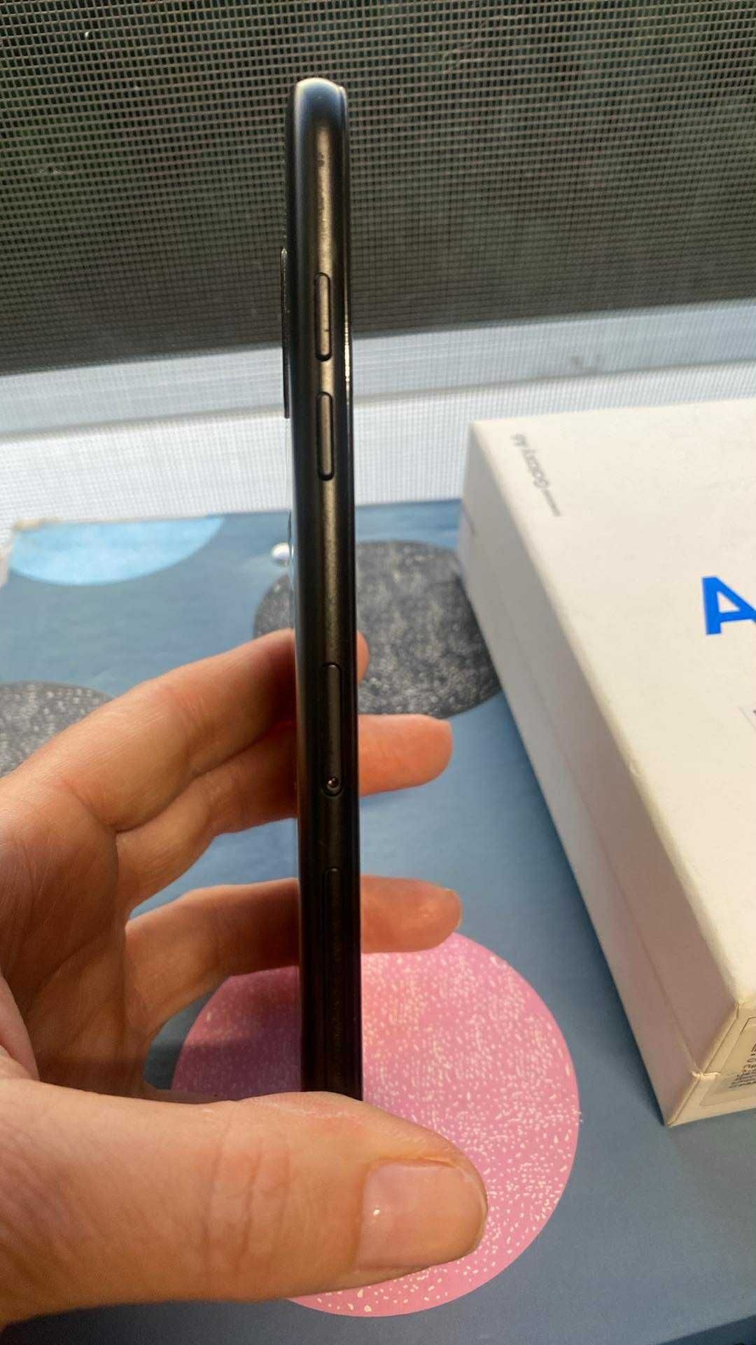 Продавам телефон Samsung Galaxy A6 за 120 лв