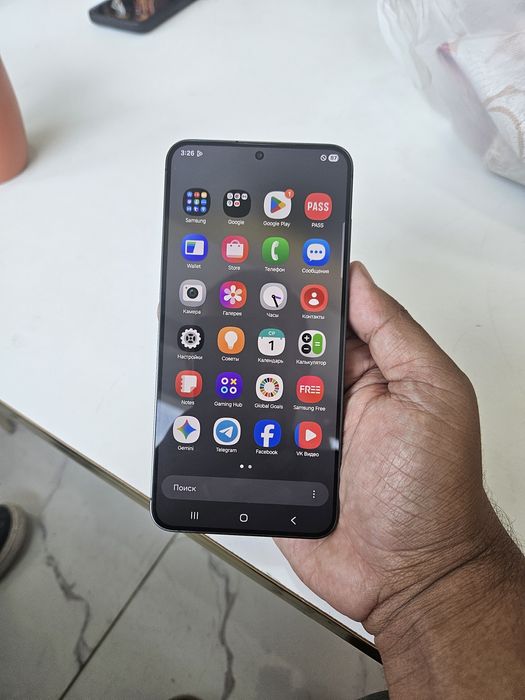 Samsung s24 plus sotiladi. 12ga 512gb