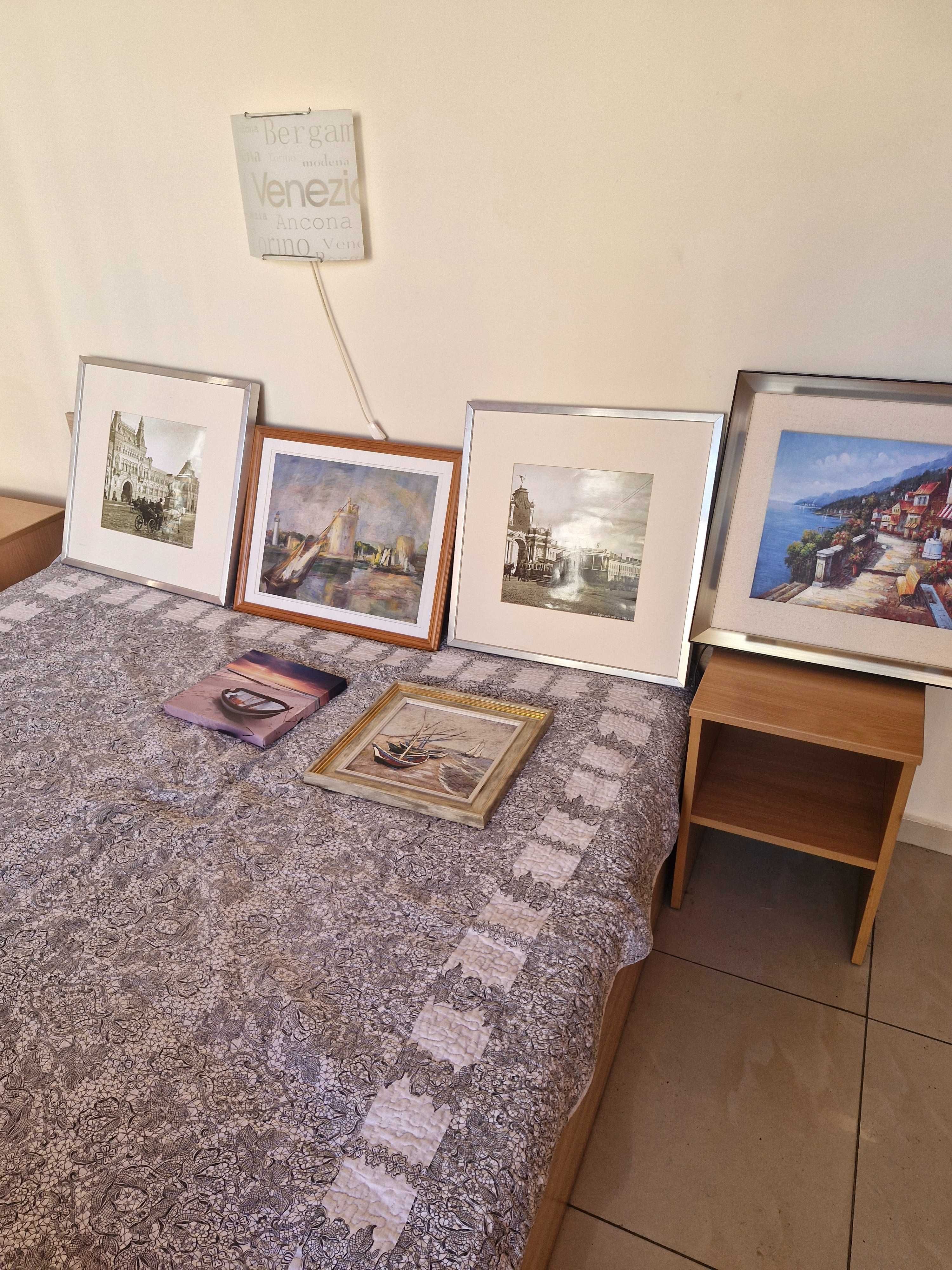 Продавам картини в рамки