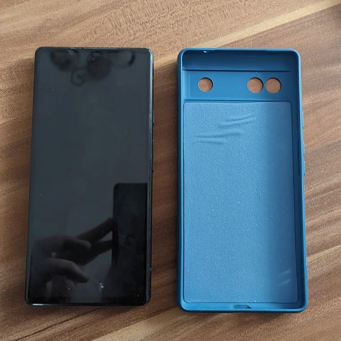 Google Pixel 6a, 128GB, 5G, OLED 6.1" – 599 lei
Google Pixel 6a,