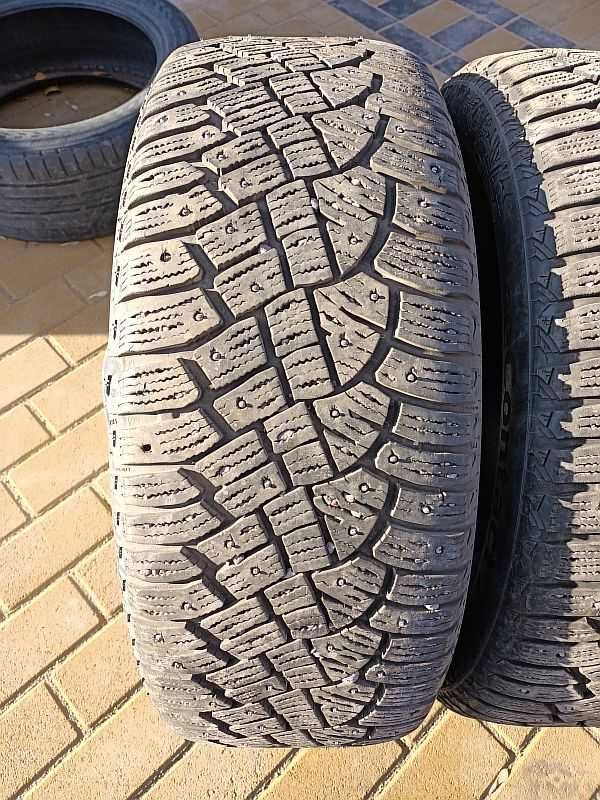 Шины 225/55 R17 - "Continental IceContact 2" (Германия), шипованные.