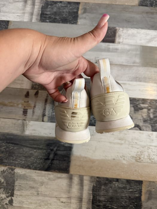 Vand Adidas fete Armani original