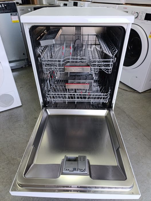 Съдомиялна машина BOSCH Serie 6 Свободно стояща 60см