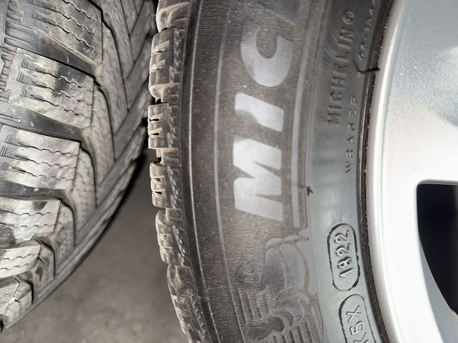 Гуми с джанти Michelin 205/55/16  5х120