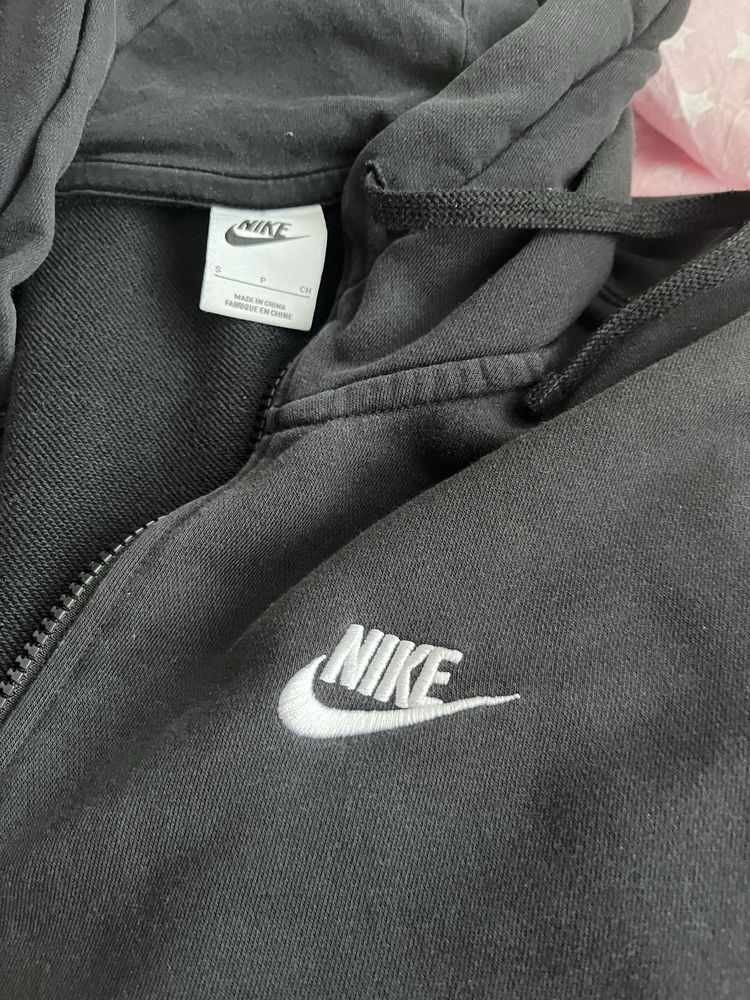 Суитшърт Nike
