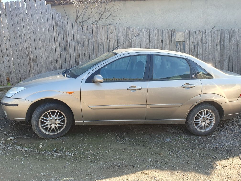 Vand Ford focus 2003