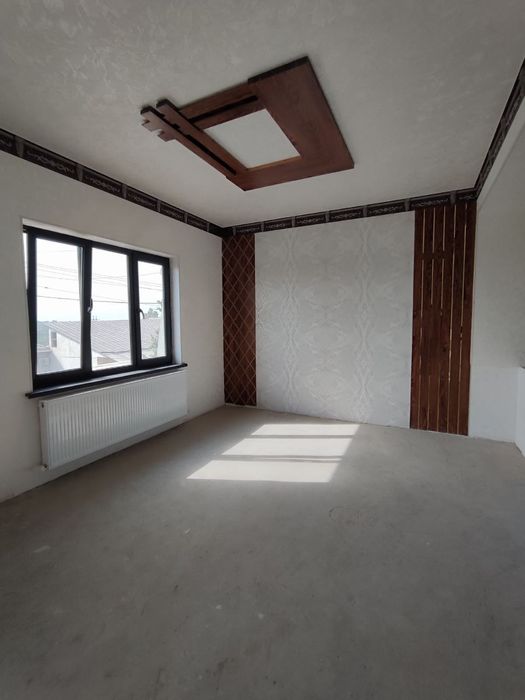 Кибрай продаётся новый дом 2,5-соток 7-комнат!