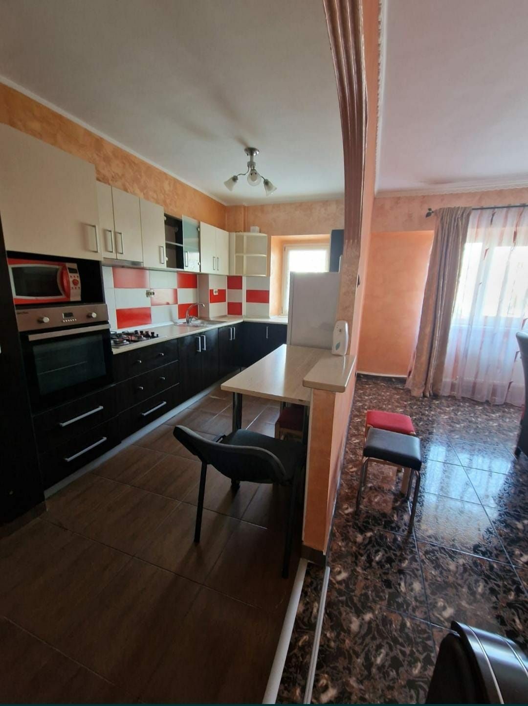 Vand apartament persoana fizica