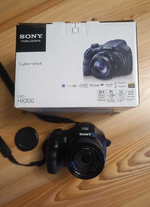 Фотоапарат Sony DSC-HX300