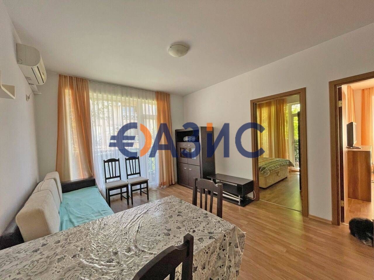 Продава се Тристаен апартамент в к.к. Слънчев бряг - 67 кв.м за 889 €/кв.м - Снимка #2