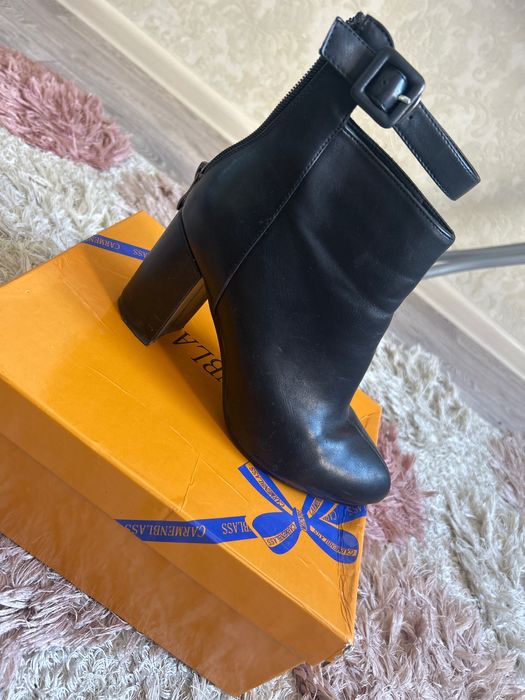 Обувь женский сопоги