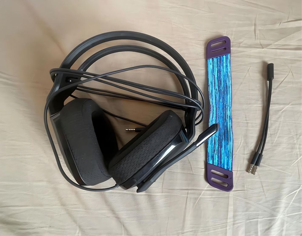 Gaming слушалки logitech G335