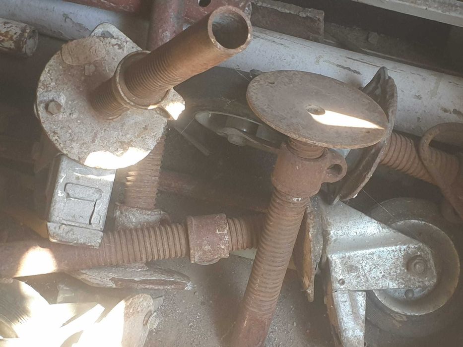 Vând schela metalica in Constanta