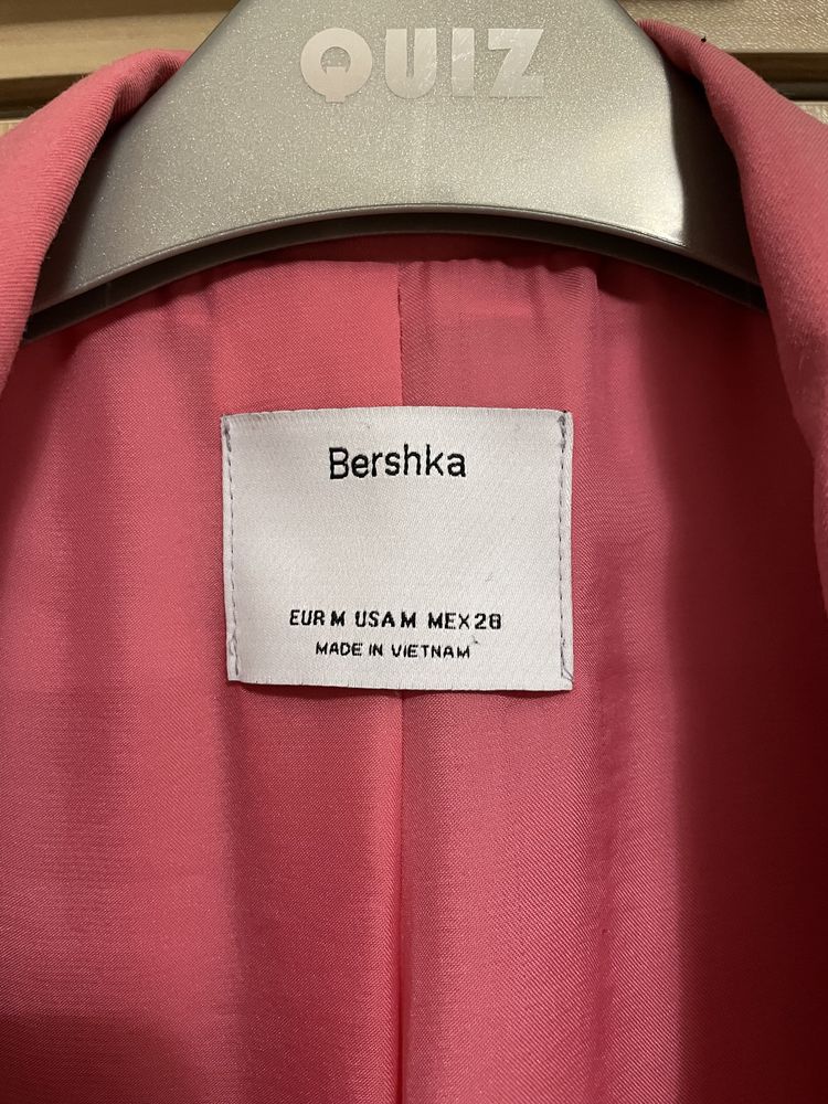 Дамско сако Bershka