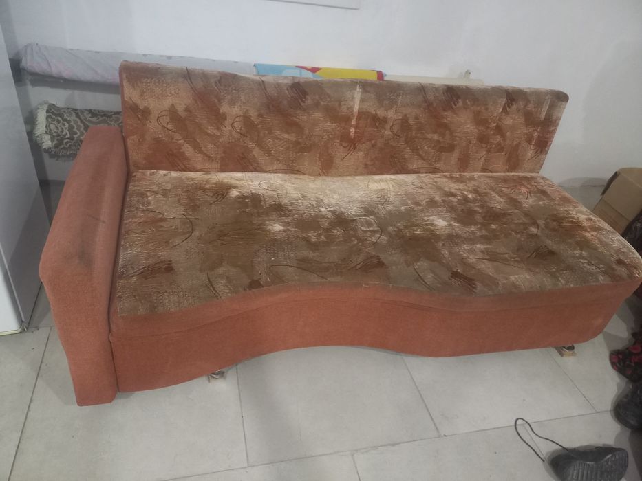 Продам диваны...