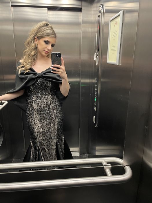 Rochie de ocazie deosebita (nasa)