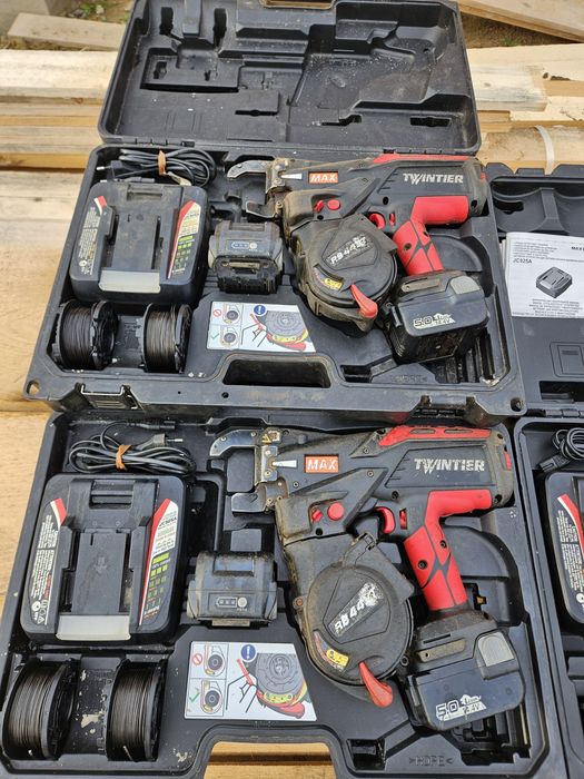 Masina de legat sarma max de inchiriat