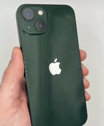 Iphone 13 green ideal
