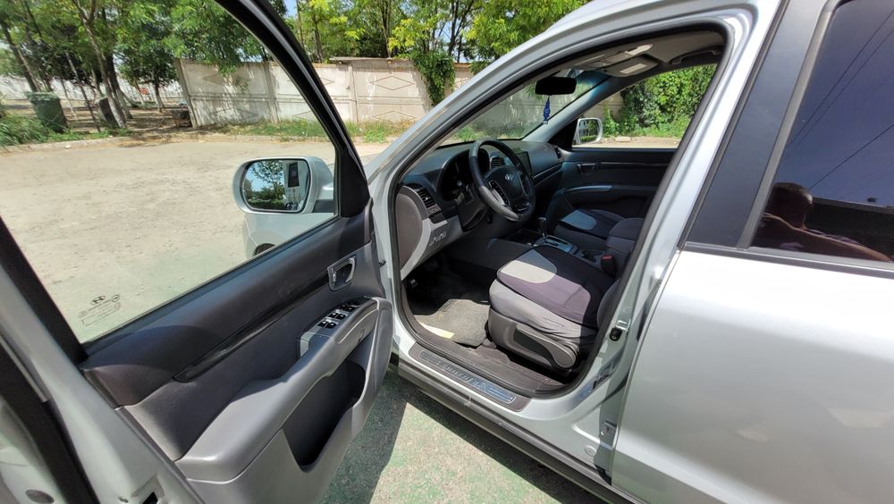 Vând Hyundai Santa FE 2 facelift 2011 4×4 Automata 2.2 d, 197cp