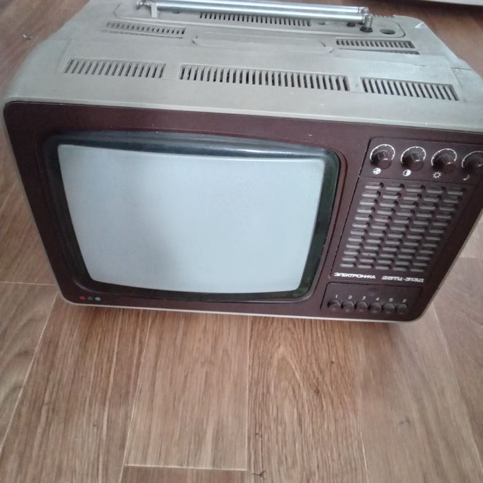 Телевизор раритет