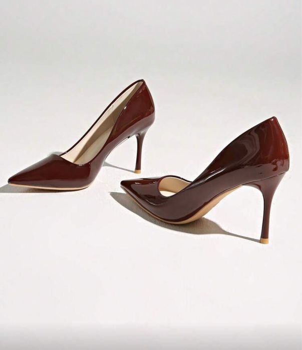 Pantofi cu toc eleganti