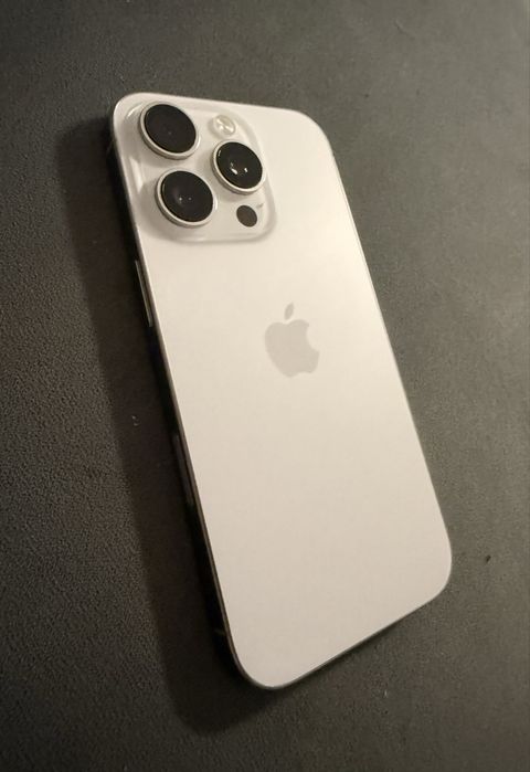 Iphone 16 pro 128gb White демонстрационен 2г гаранция