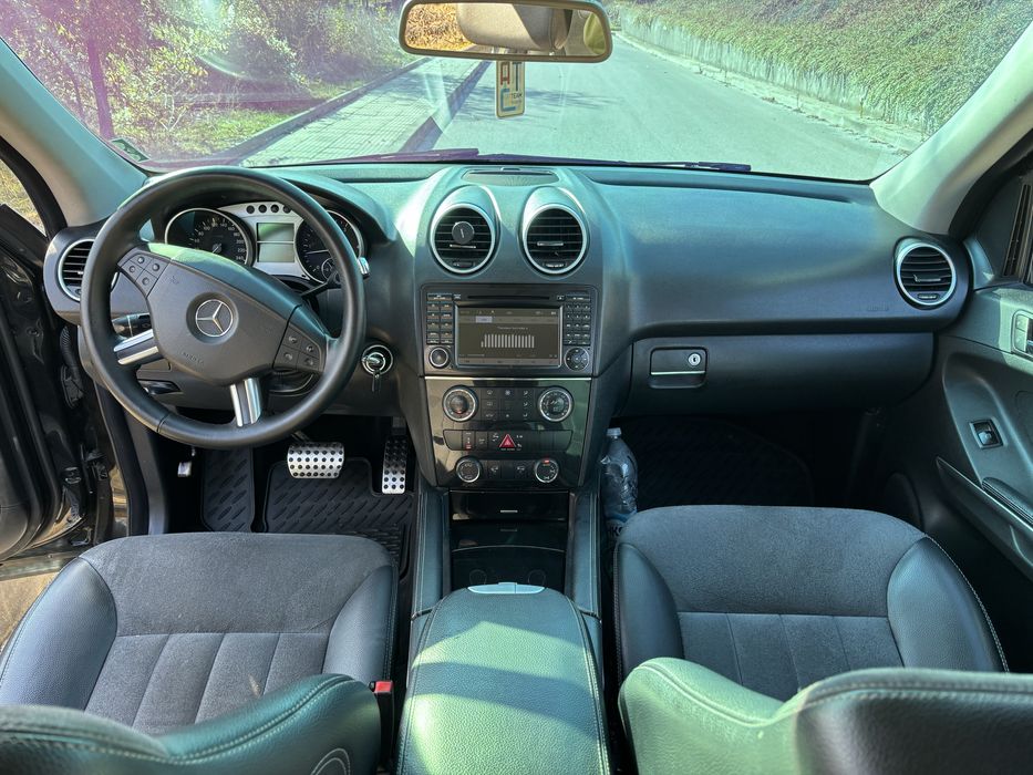 Мерцедес МЛ W 164 бартер за Toyota