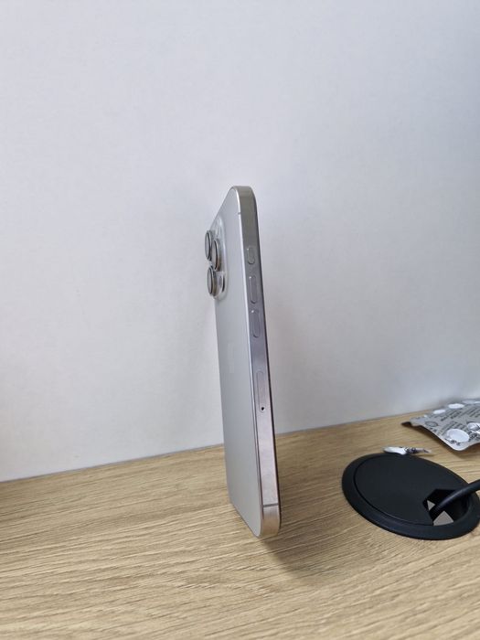 Iphone 16 Pro, 128GB, Natural Titanium