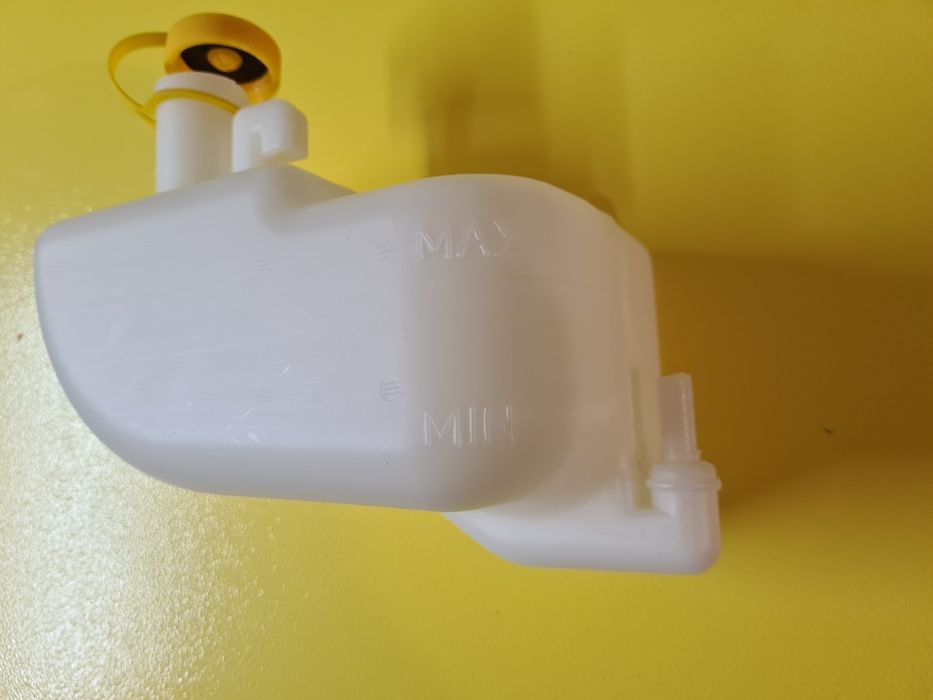 Казанче/разширителен съд за Nissan Micra k11 92-02