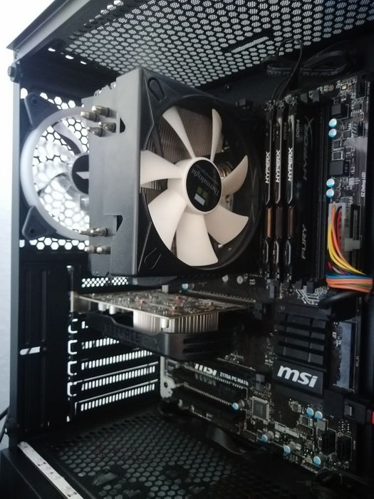 Мощен Геймърски FORZA 5