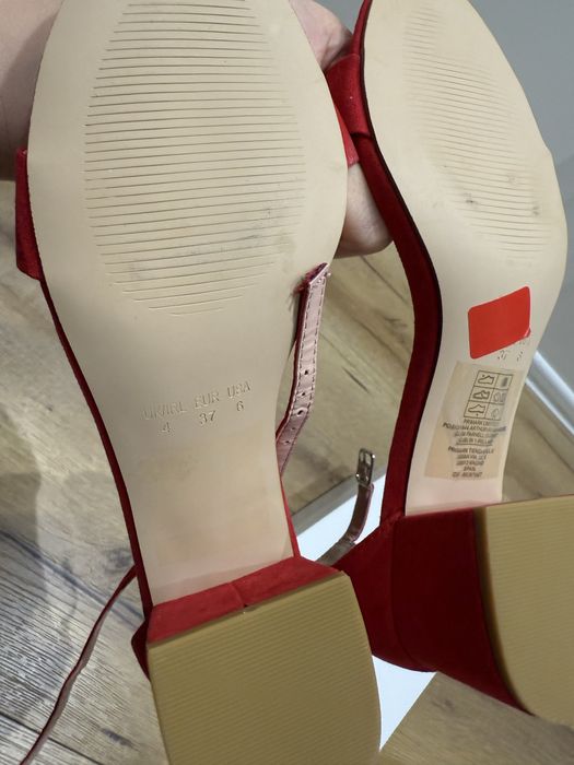 Дамски сандали - бели, червени, бежови