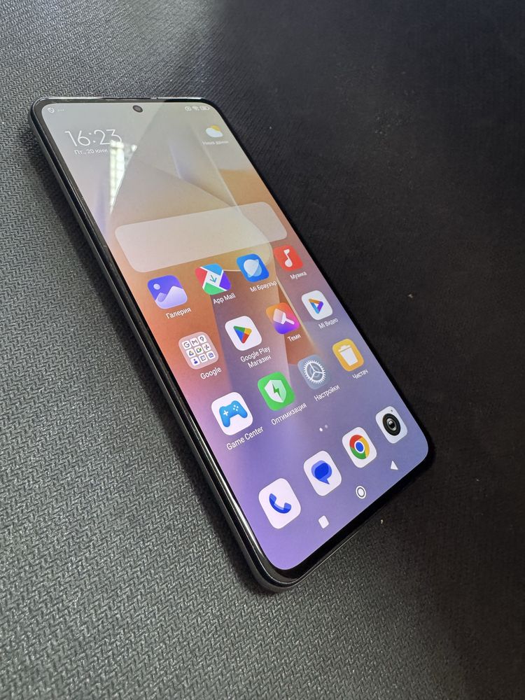 Xiaomi 12T 5G 8/128gb в отлично състояние