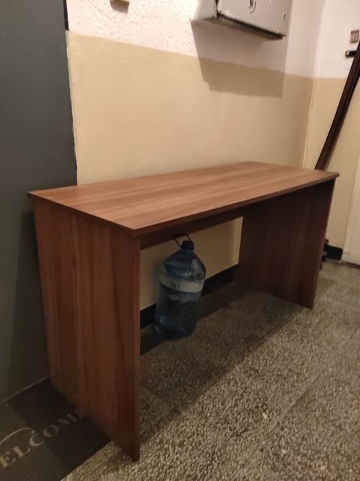 Бюро, за офис използвано