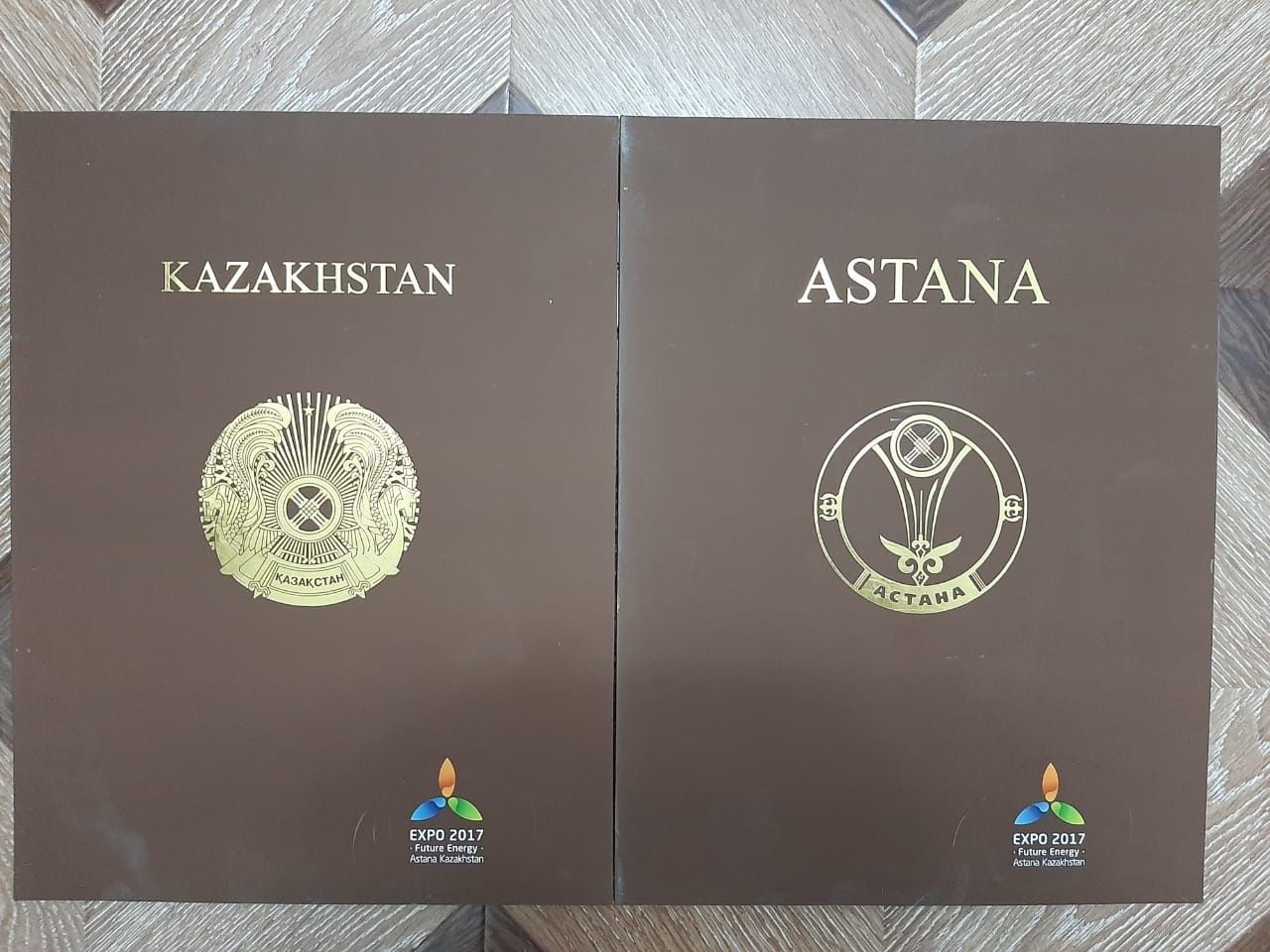 Продам книгы  астана экспо и Казахстан