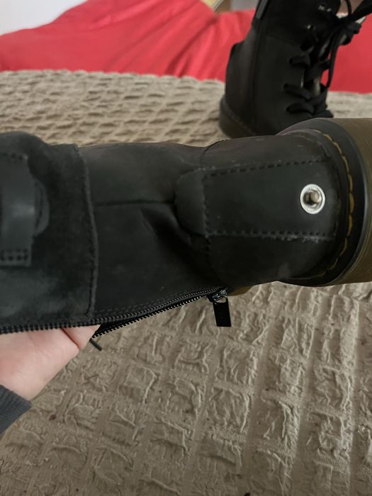 Bocanci dr martens imblaniti