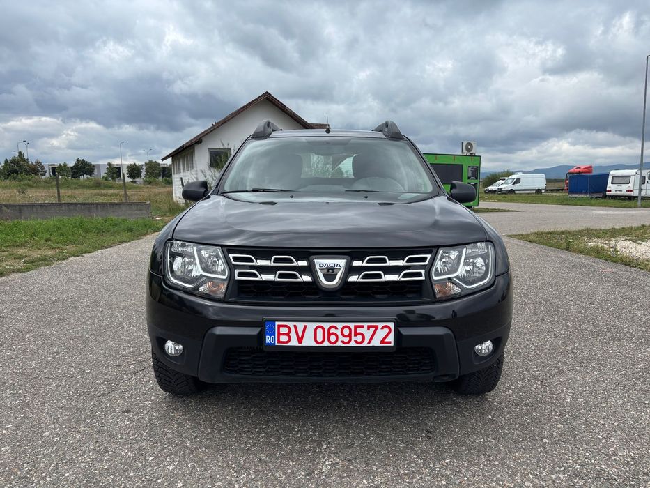Dacia Duster Motor 1600 cm Benzina KM 173000 carte servis