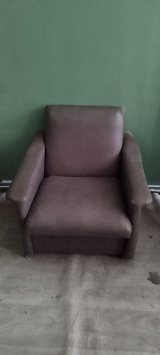 Ofis uchun tayor mebel