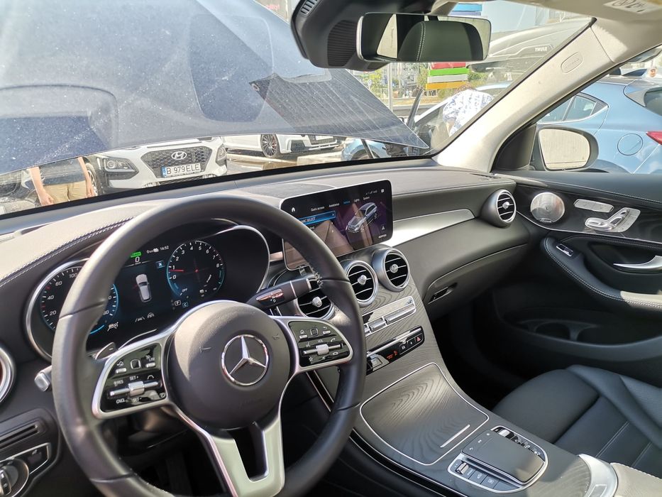 GLC 300e, 4Matic AirMatic, Full, Gar 08/26 Distr Burmaister Plug-in