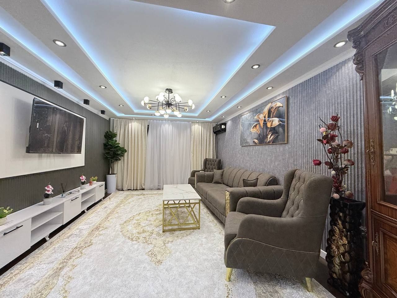 Продаётся квартира, Чиланзар 1 квартал 2в3/3/4 Евро, 2х6 Балкон