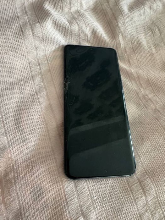 Honor 90 sotiladi