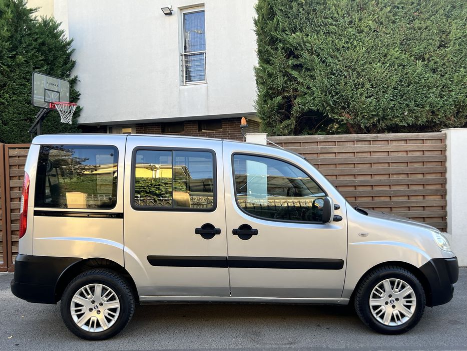 Fiat Doblo 7 Locuri  1.4 benzina 140.000 Km Unic Propietar ! Mcv