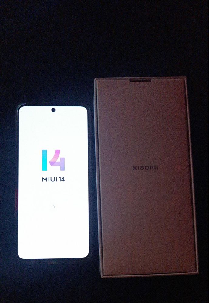 Vand telefon Xiaomi 12 lite.