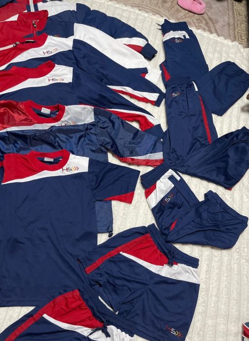 Echipament sportiv baieti XS