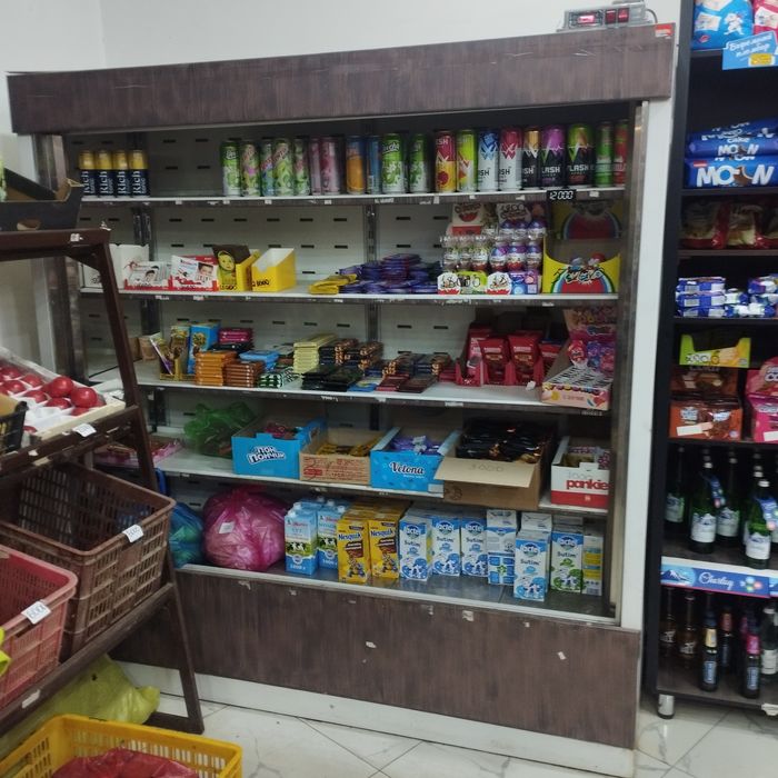 Magazin xaladilnik sotiladi