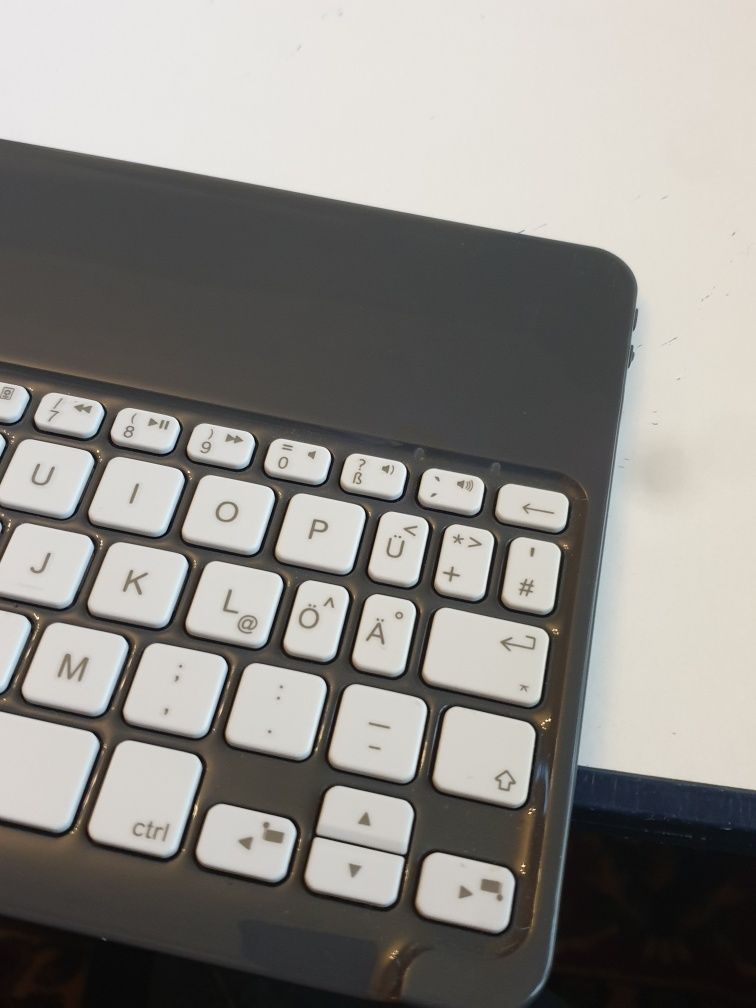 Tastatura Logitech bluethoot