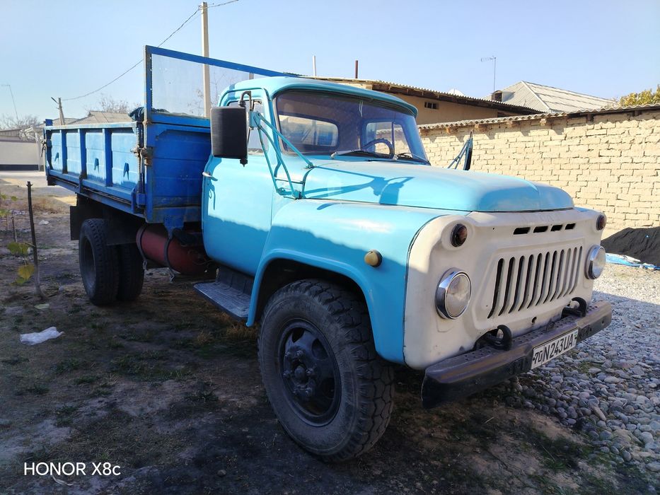 газ 53 сотилади.