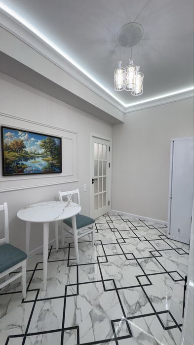 Хонсарой на Юнусабад-19. 2х комнатная, студия, все новое